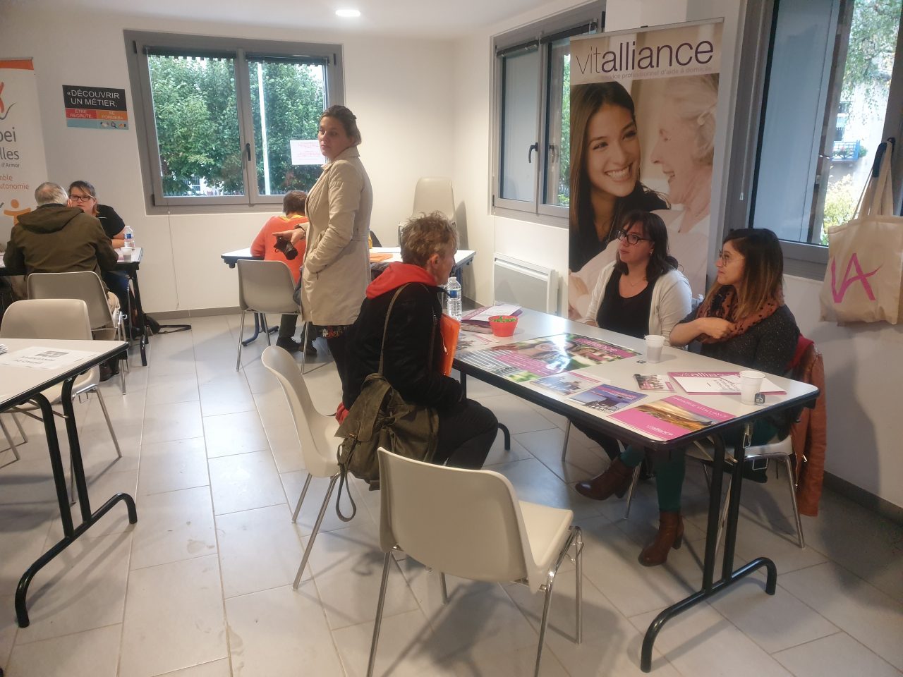 Vitalliance Paimpol à un forum Pôle Emploi sur le secteur de l'aide à la personne